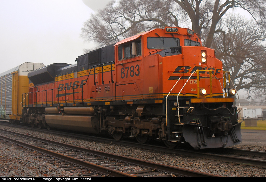 BNSF 8783